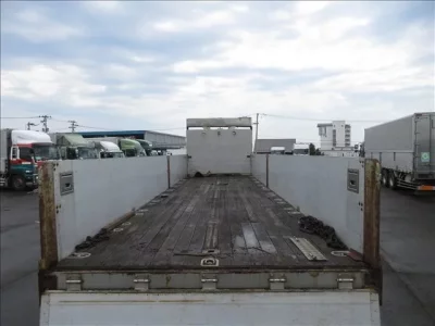 Isuzu TRUCK