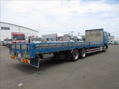Isuzu TRUCK