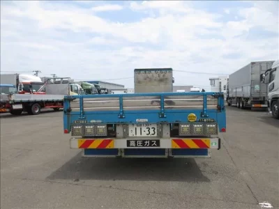 Isuzu TRUCK