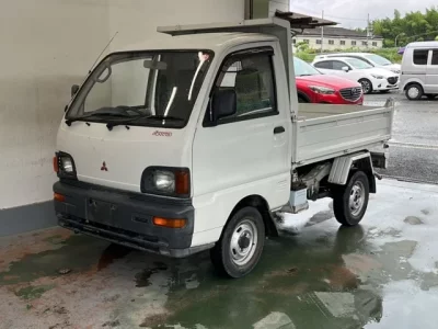 Mitsubishi MINICAB TRUCK