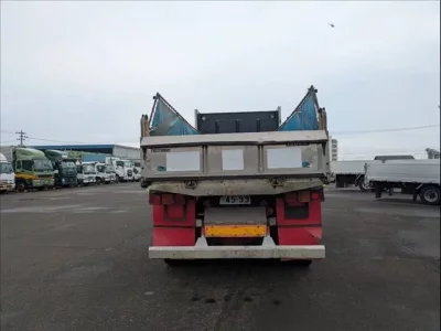 Isuzu TRUCK