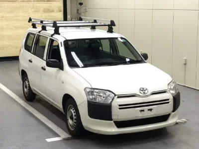 Toyota SUCCEED