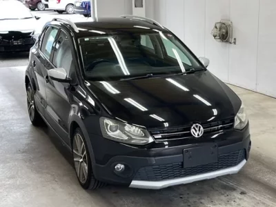 Volkswagen CROSS POLO