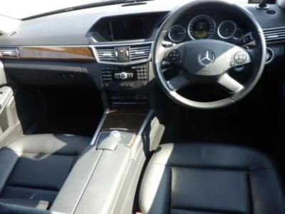 Mercedes-Benz E CLASS WAGON