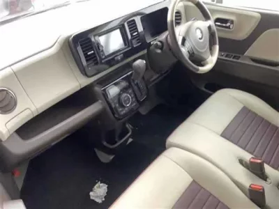 Suzuki MRWAGON