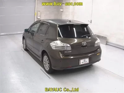 Toyota BLADE