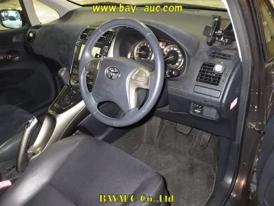 Toyota BLADE
