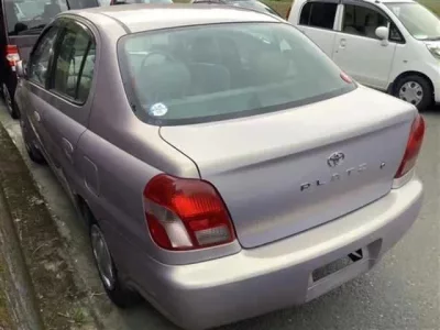 Toyota PLATZ