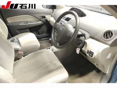 Toyota BELTA
