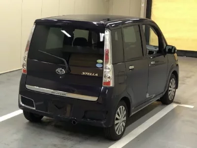 Subaru STELLA