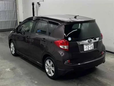 Subaru TREZIA