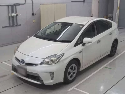 Toyota PRIUS PHV