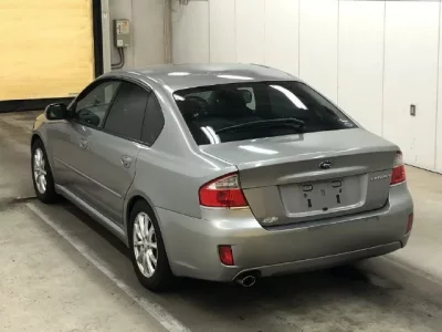 Subaru LEGACY B4