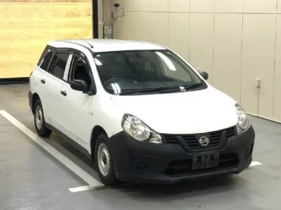 Nissan AD