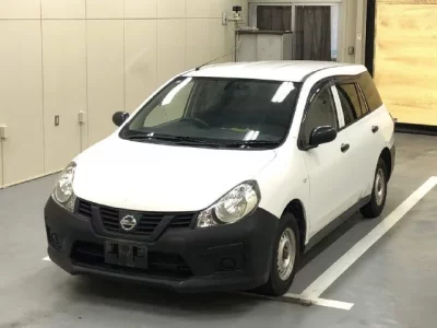 Nissan AD