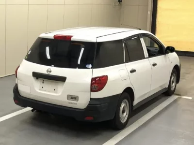 Nissan AD