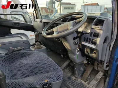 Mitsubishi FUSO FIGHTER