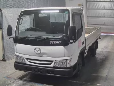 Mazda TITAN