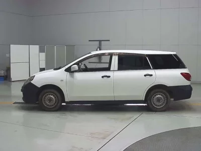 Nissan AD