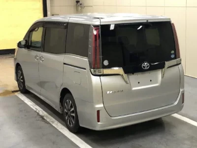 Toyota ESQUIRE