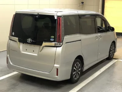 Toyota ESQUIRE