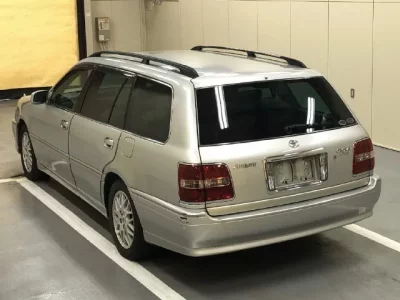 Toyota CROWN ESTATE