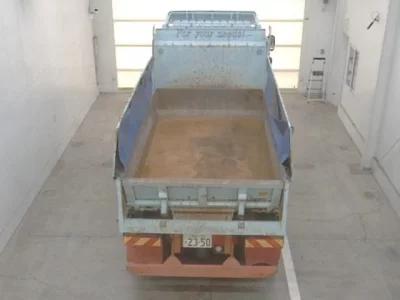 Hino TRUCK