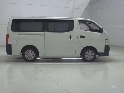 Nissan CARAVAN VAN