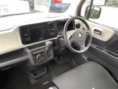 Suzuki MRWAGON