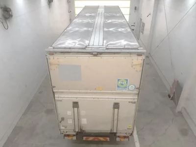 Isuzu TRUCK