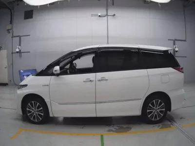 Toyota ESTIMA HYBRID