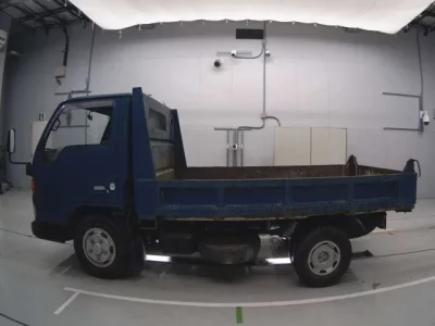 Mazda TITAN