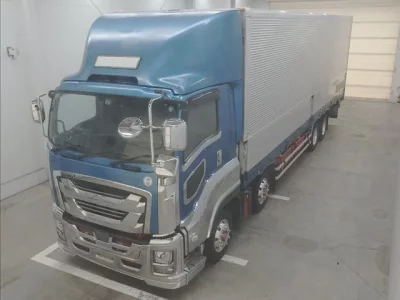 Isuzu TRUCK