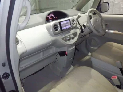 Toyota PORTE