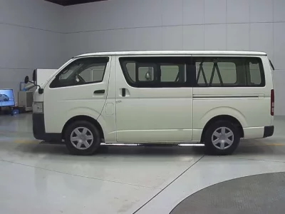 Toyota REGIUS ACE VAN