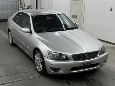 Toyota ALTEZZA
