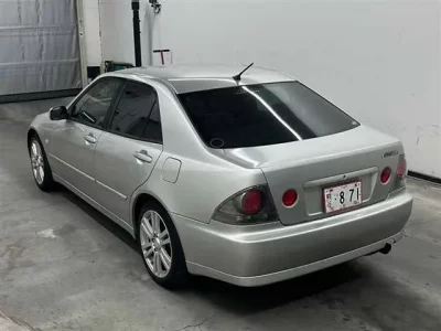 Toyota ALTEZZA
