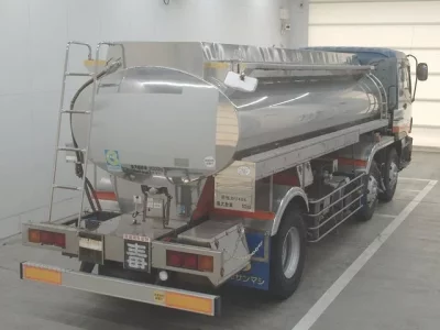 Isuzu TRUCK