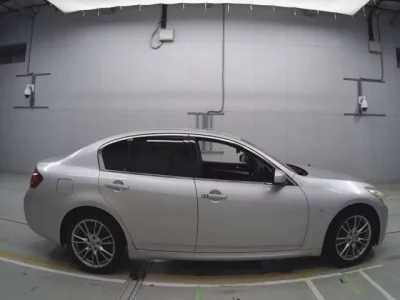 Nissan SKYLINE