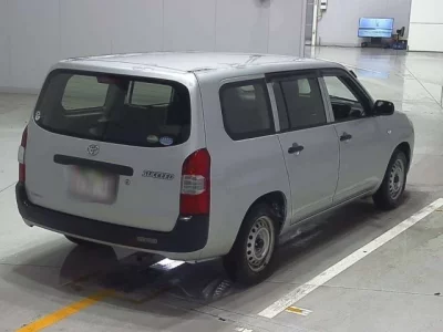 Toyota SUCCEED