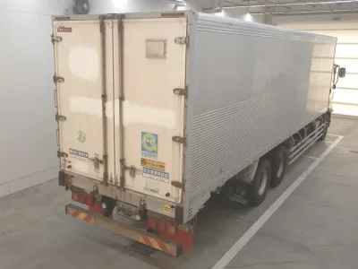 Isuzu TRUCK