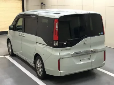 Honda STEP WAGON