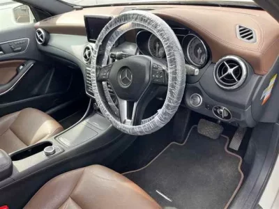 Mercedes-Benz GLA CLASS