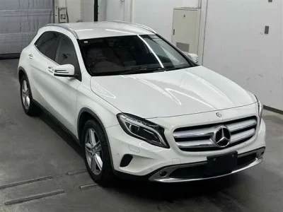 Mercedes-Benz GLA CLASS