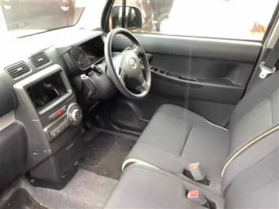 Toyota PIXIS SPACE