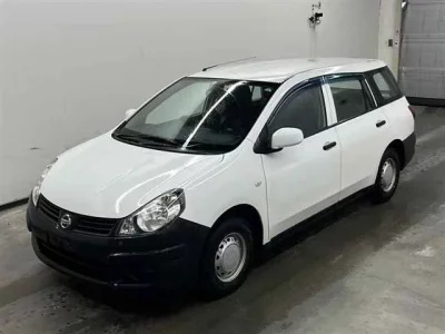 Nissan AD