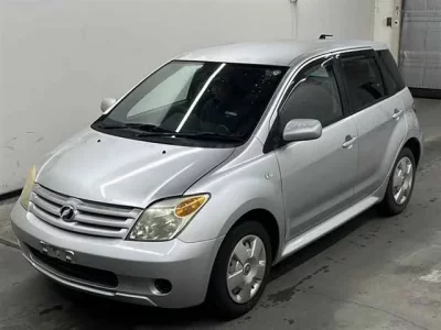 Toyota IST