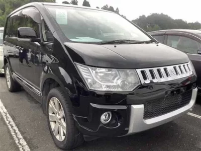 Mitsubishi DELICA D5