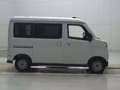 Daihatsu ATRAI VAN