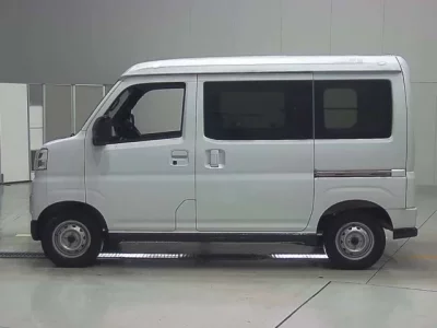 Daihatsu ATRAI VAN